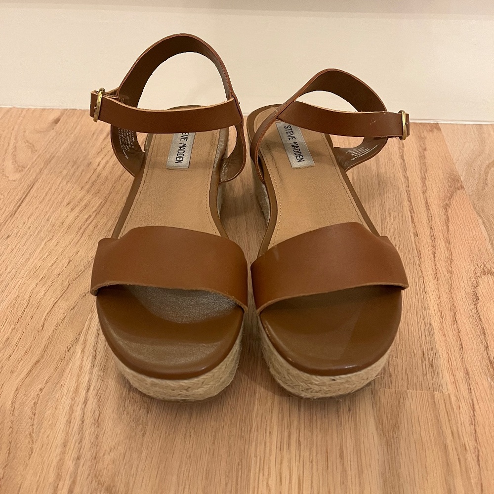 Steve Madden platform sandals